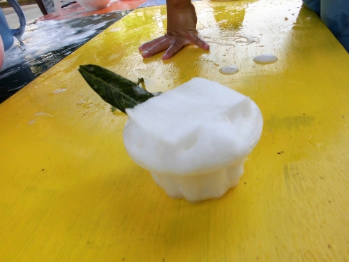 ７月３日 水 泡ケーキ 北中城幼稚園の風景 北中城村立 北中城小学校