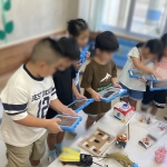 夏休みの作品展②.JPG